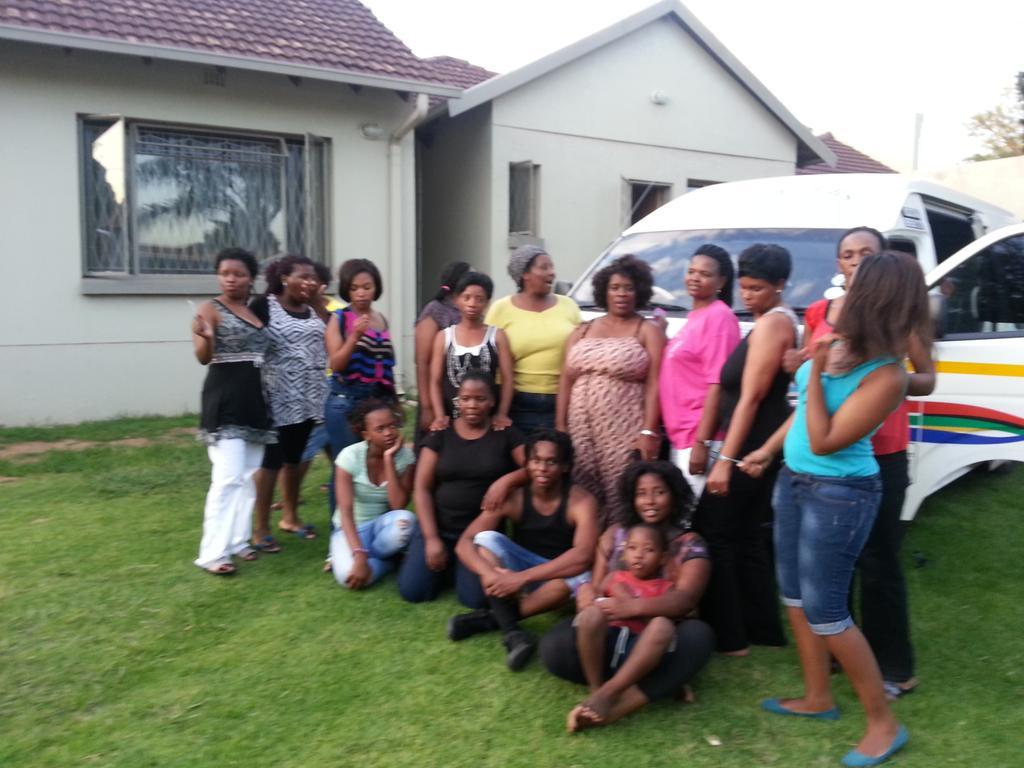 Ramandire B&B Witbank Esterno foto